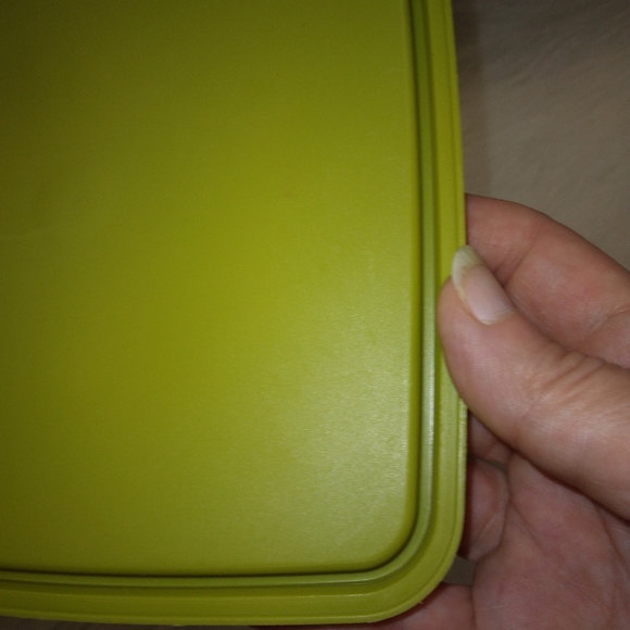 TUPPERWARE Vintage Square Away Container, vguc, green - Picture 4 of 10